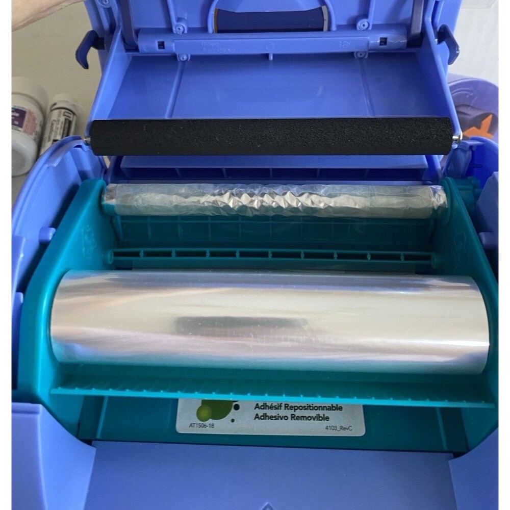 Xyron Create-A-Sticker Model 500 Sticker Maker Machine 5” Open Box Craft Tool - Picture 2 of 5